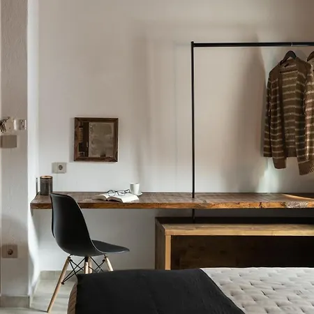 Ancient Knights Luxury Hotel 3*