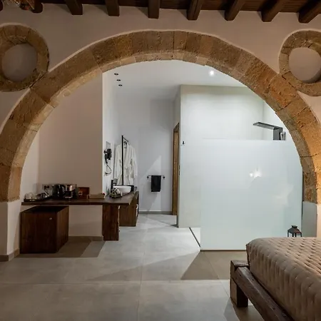 Hotel Ancient Knights Luxury