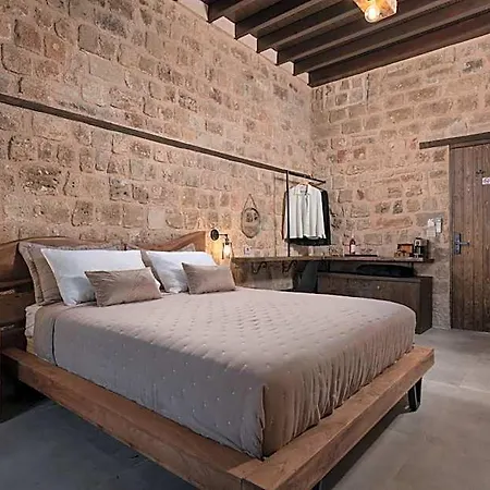 Ancient Knights Luxury