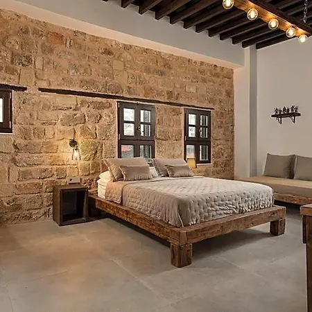 Hotel Ancient Knights Luxury 3*