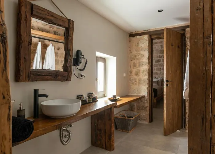 Ancient Knights Luxury 3* Rhodes City