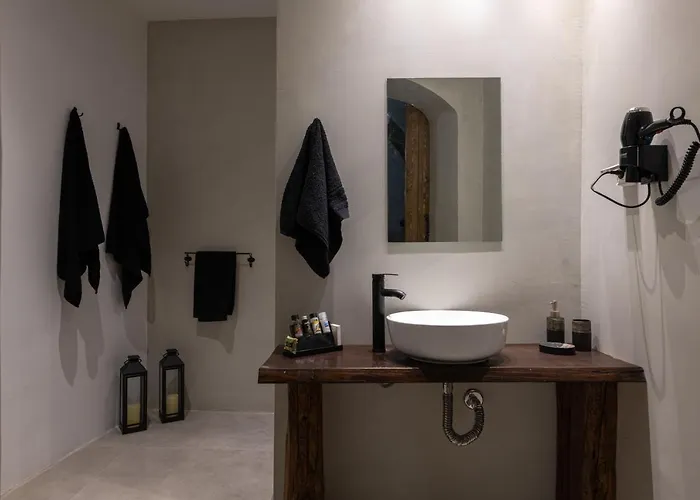 Ancient Knights Luxury Otel 3*